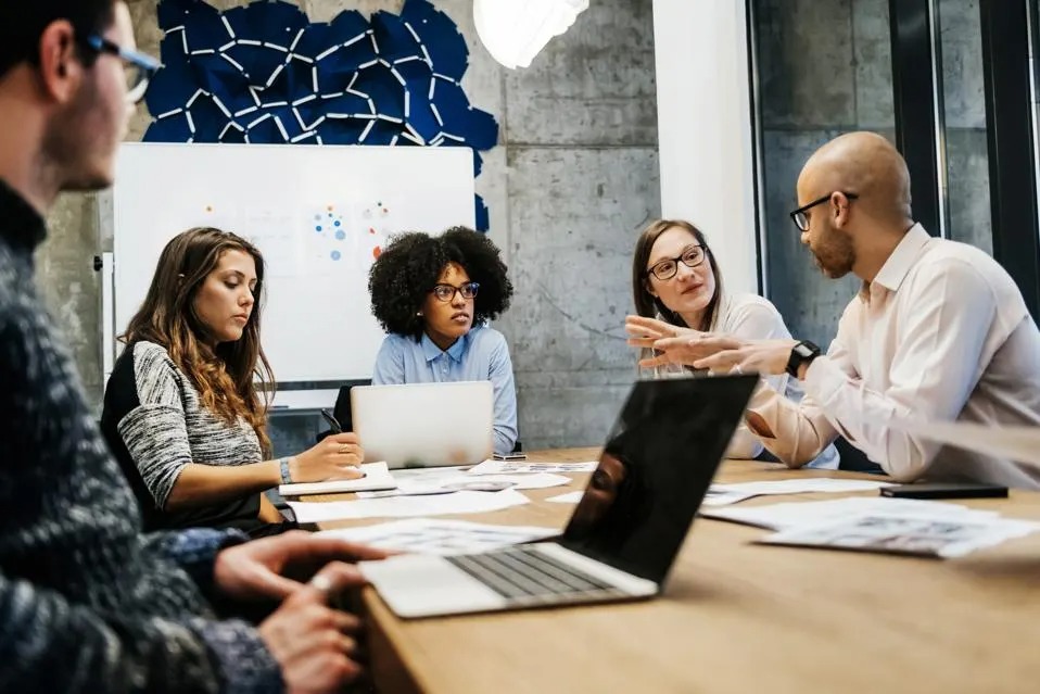 Explore Retail, Tech, and Healthcare Jobs in Chicago