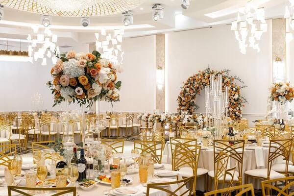 Durable Table Rentals for Indoor &amp; Outdoor Use