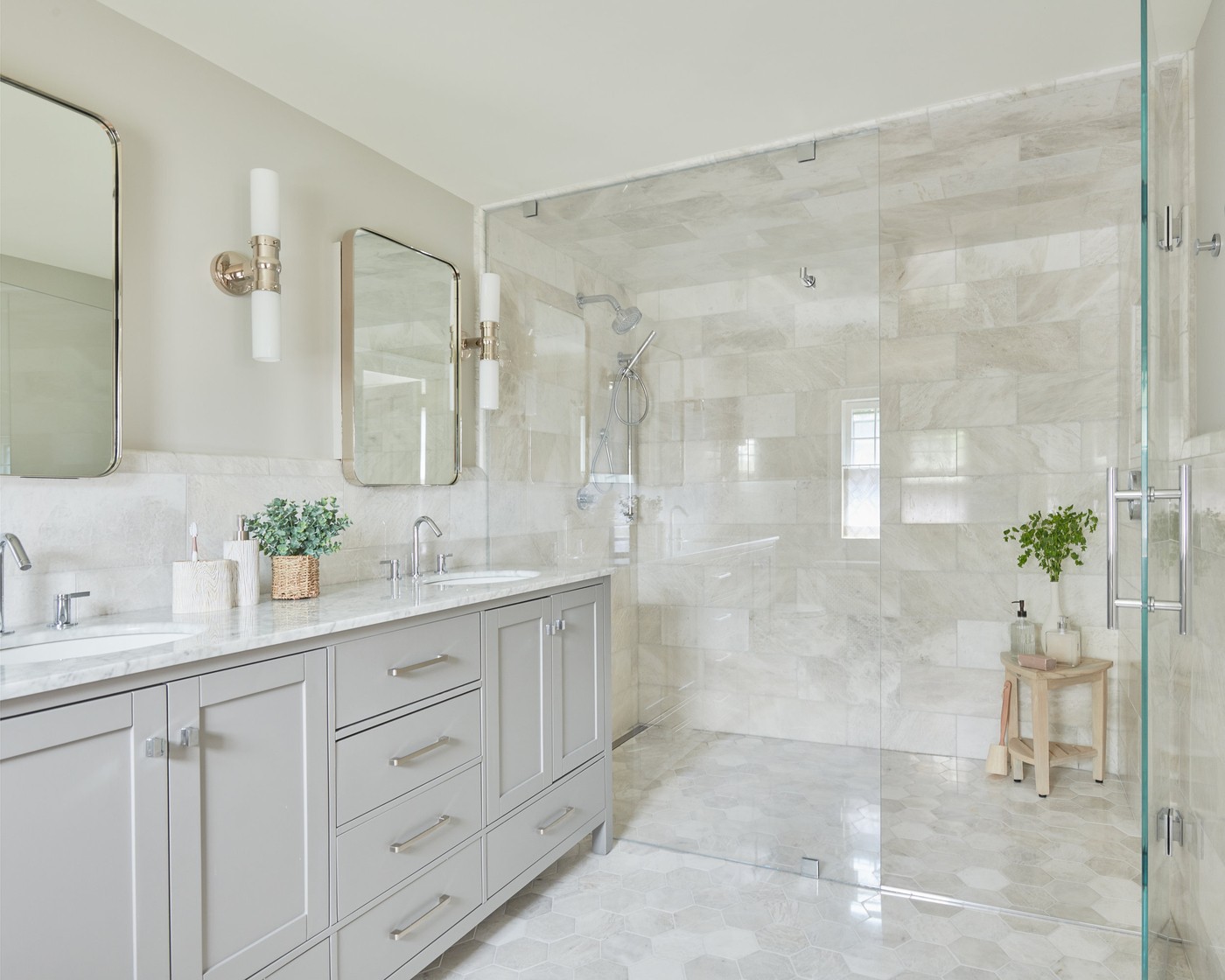 Sliding Shower Door Sleek Look – Designed for Style by Elegant Showers