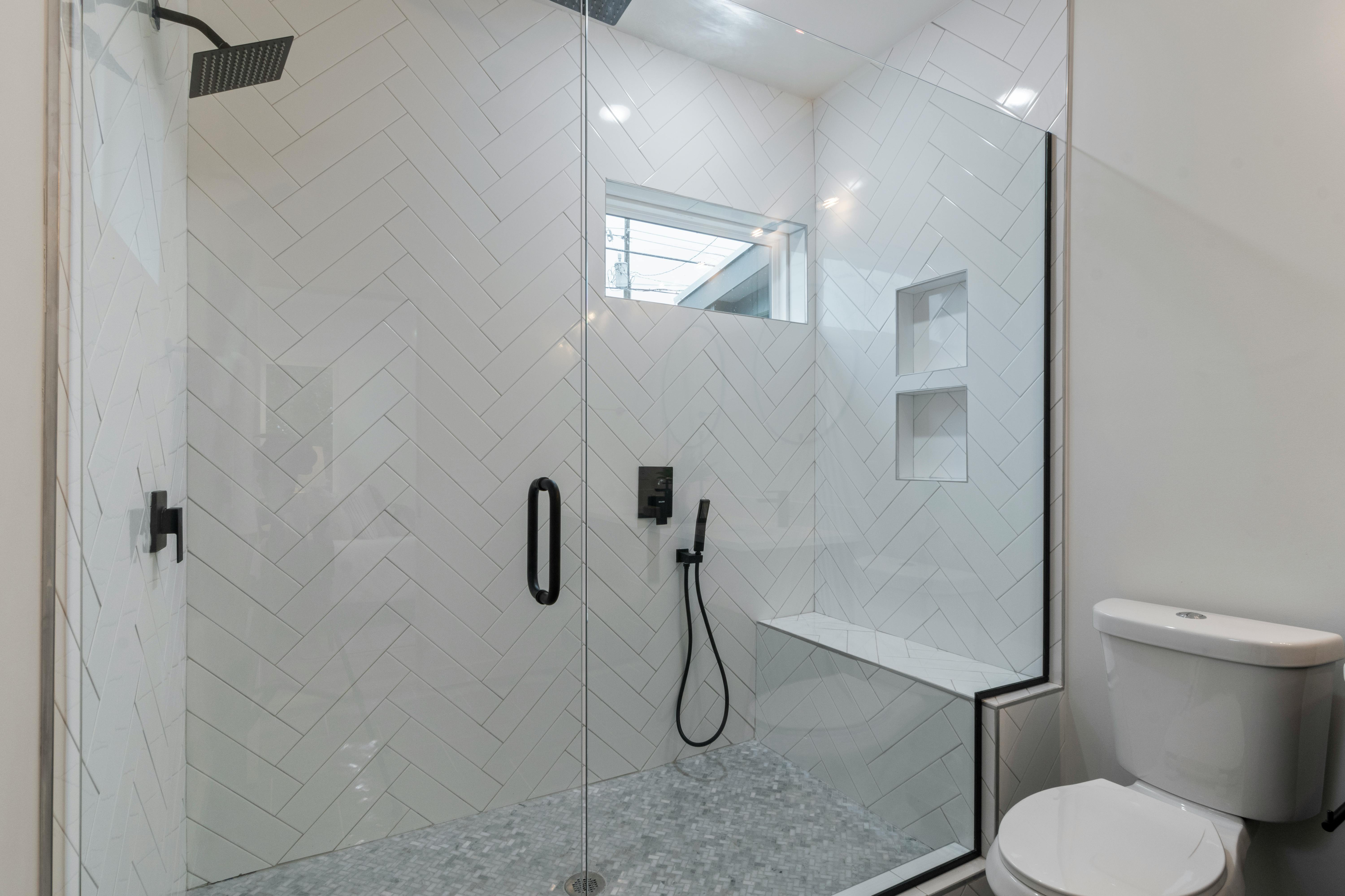 Cabine de douche complete : design élégant et utilisation pratique