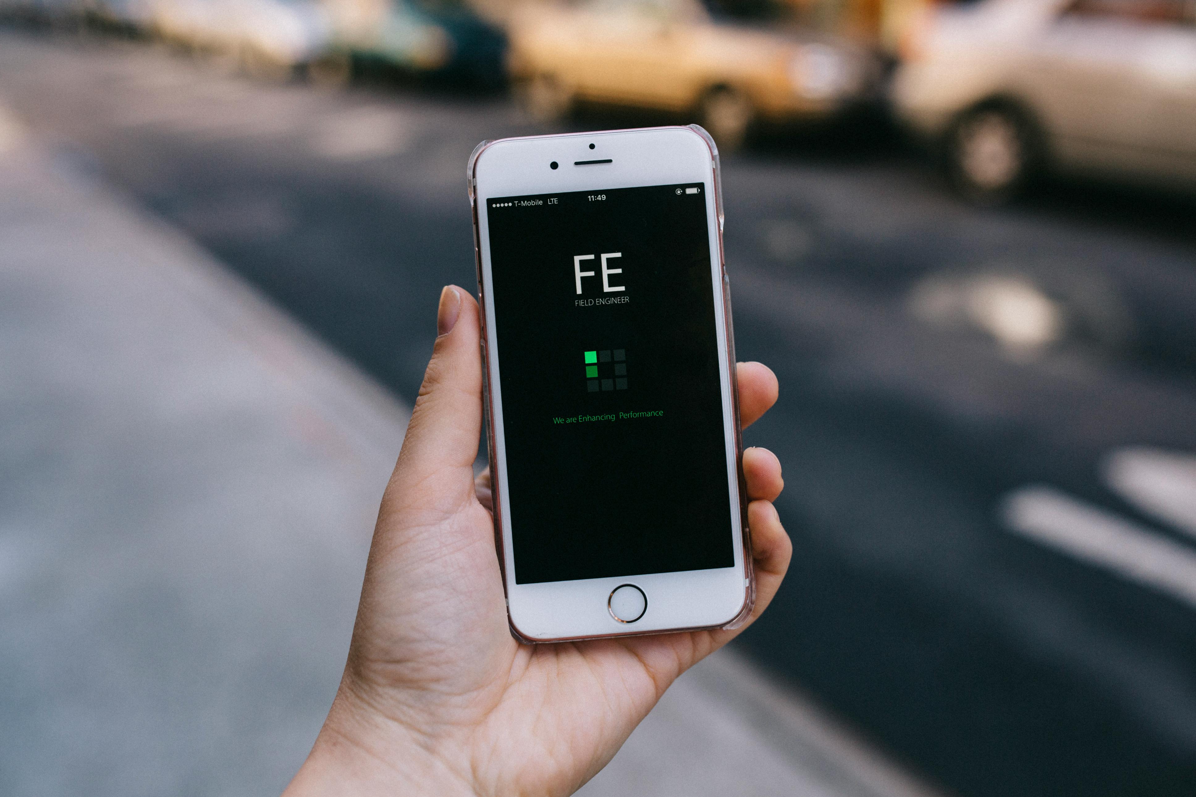 We Buy Old Phones – Fast, Easy, and Fair Pricing