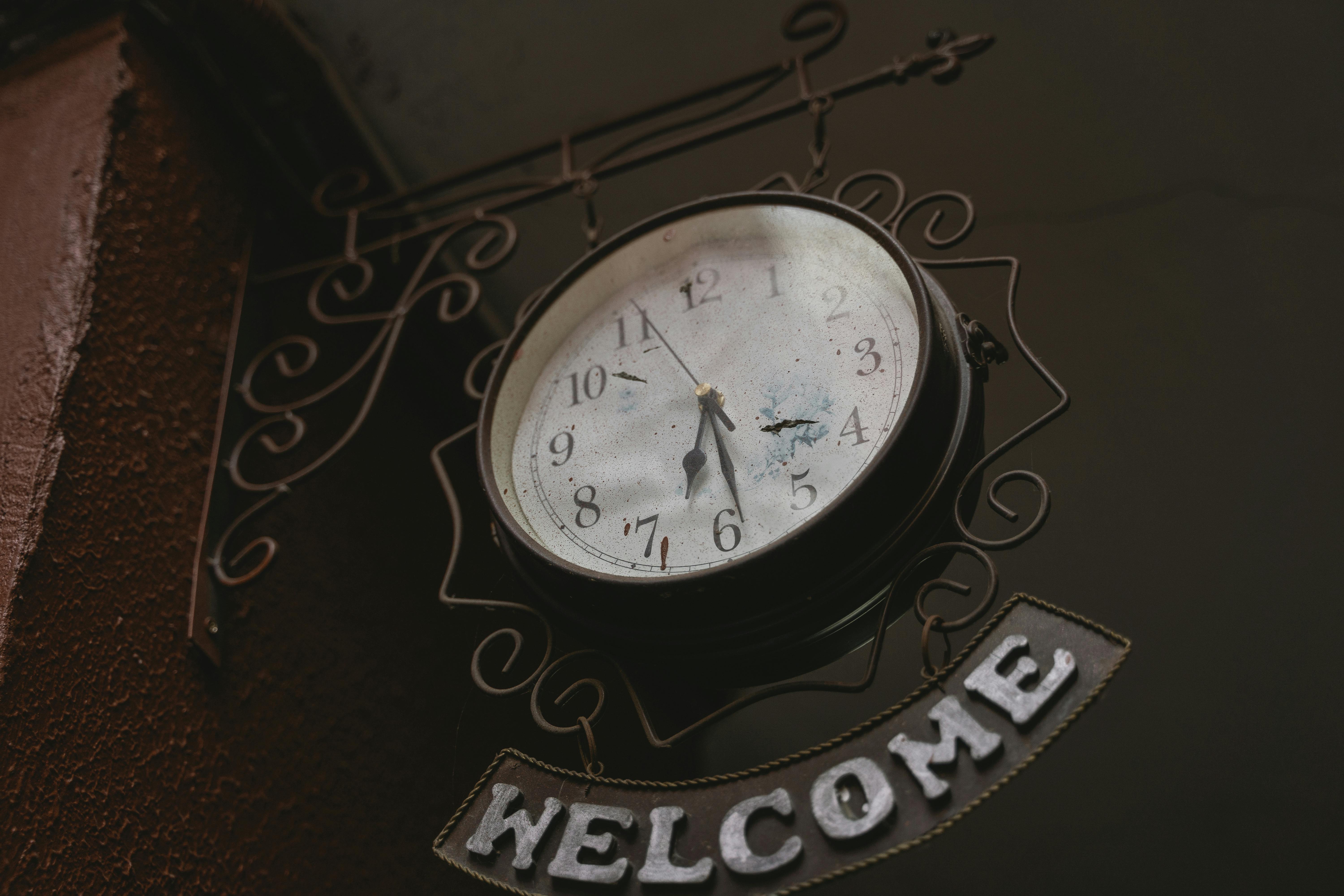 The Perfect Blend of Function and Motorsport Heritage: Rolex Daytona Wall Clock